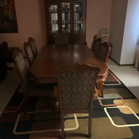 Charming 3 Bedroom Within The House
